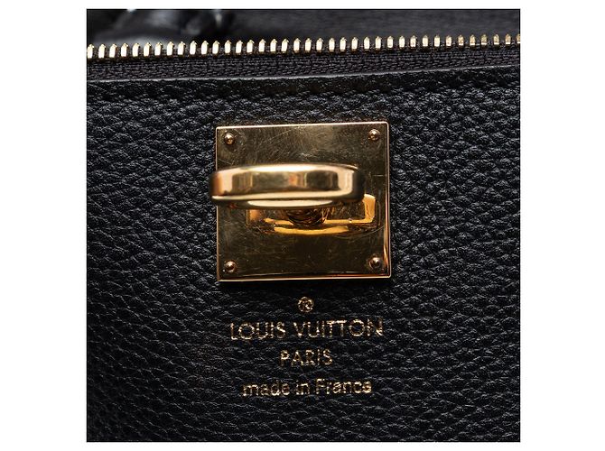 Borsa a tracolla Louis Vuitton Taurillon City Steamer nera Nero - vista 5