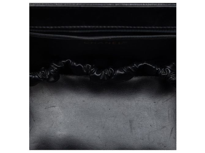 Borsa vanity Chanel CC Caviar Turnlock nera Nero - Ansicht 4