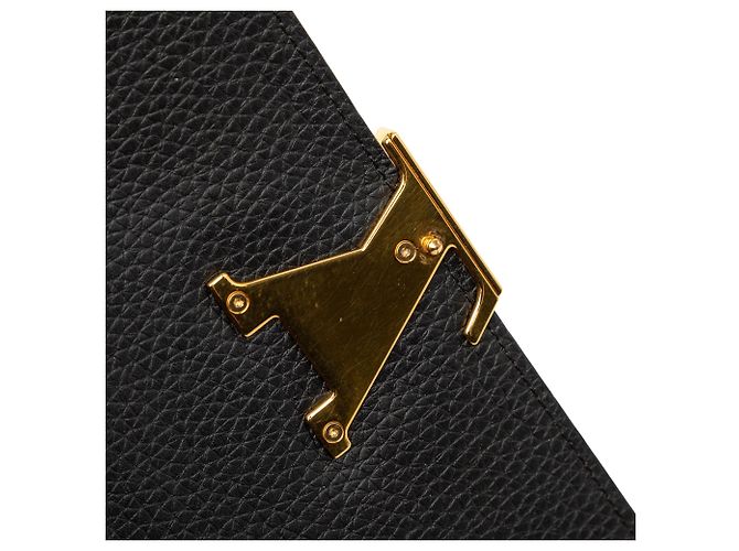 Cartera larga Louis Vuitton Taurillon Capucines negra Negro - vista 7