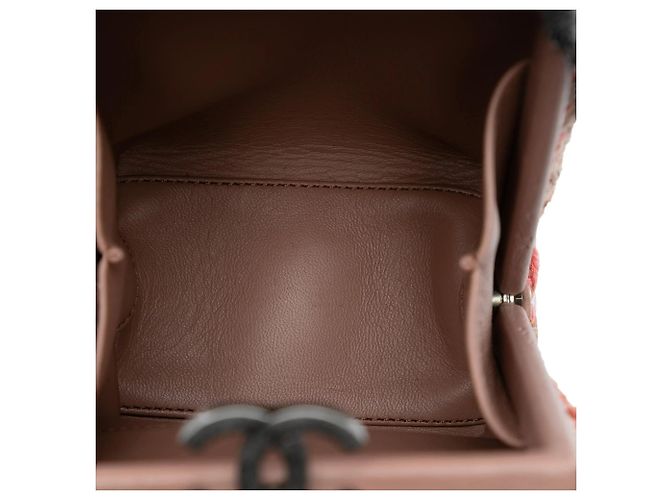 Borsa a tracolla verticale Chanel CC Tweed con catena rosa - vista 4