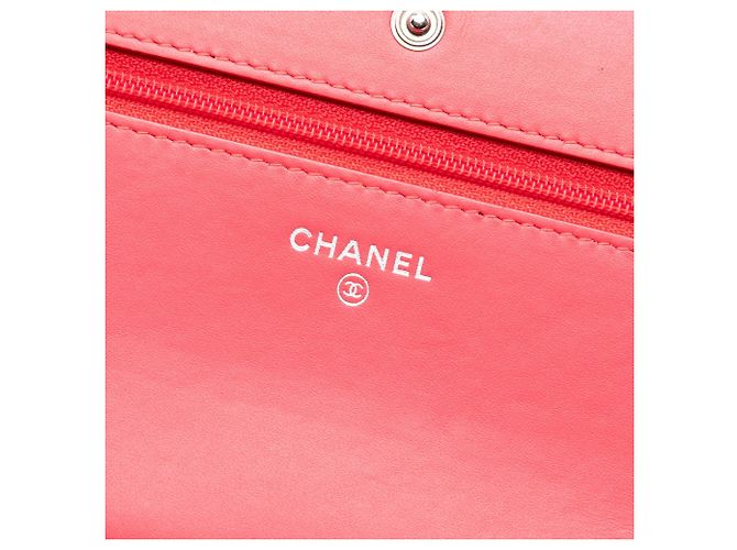 Wallet On Chain Borsa a tracolla con catena Chanel CC in vernice trapuntata diamante rosso - vista 5