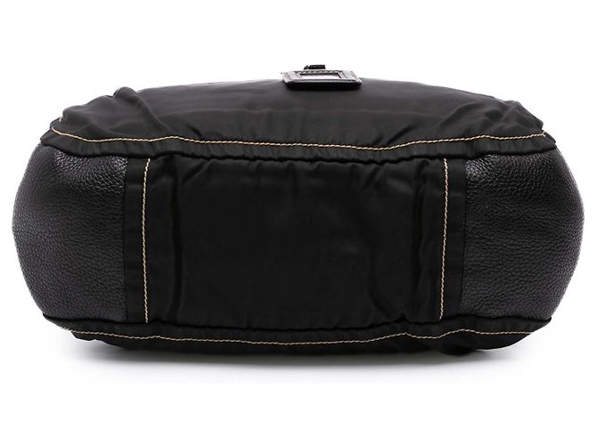 Borsa a tracolla in pelle e tessuto nero Prada - vista 3