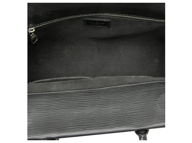 Borsa Louis Vuitton Epi Marly BB nera Nero - vista 4