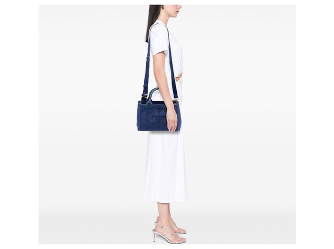 Borsa Tote e Borsa a tracolla Prada Small Canvas Canapa Logo blu - vista 6