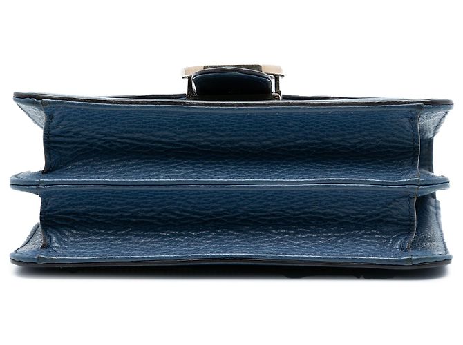 Piccola borsa a tracolla Gucci in pelle di vitello con logo interlocking G blu - vista 3