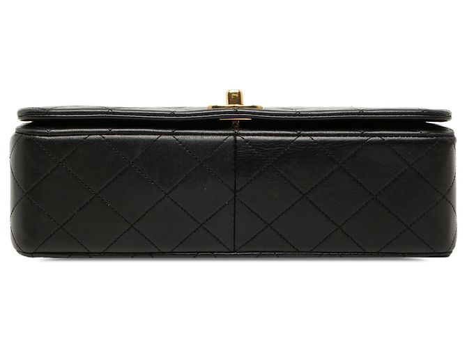 Borsa a tracolla Chanel Medium Quilted Lambskin Full Flap nera Nero - vista 3