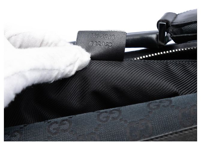 Borsa a tracolla Gucci GG Canvas nera Nero - vista 6