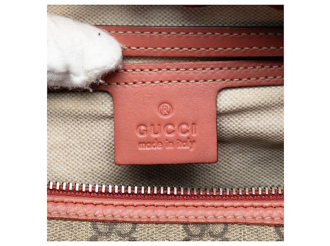 Bolsa Boston Gucci Medium GG Supreme Joy bege - vista 5