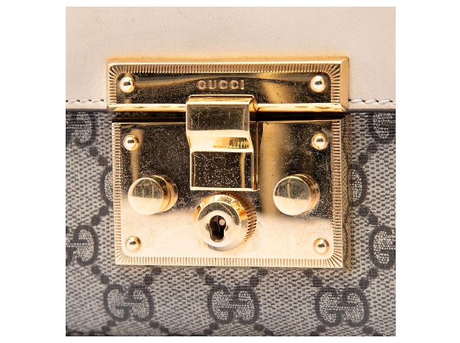 Padlock Borsa a tracolla Gucci Small GG Supreme con lucchetto beige - vista 5
