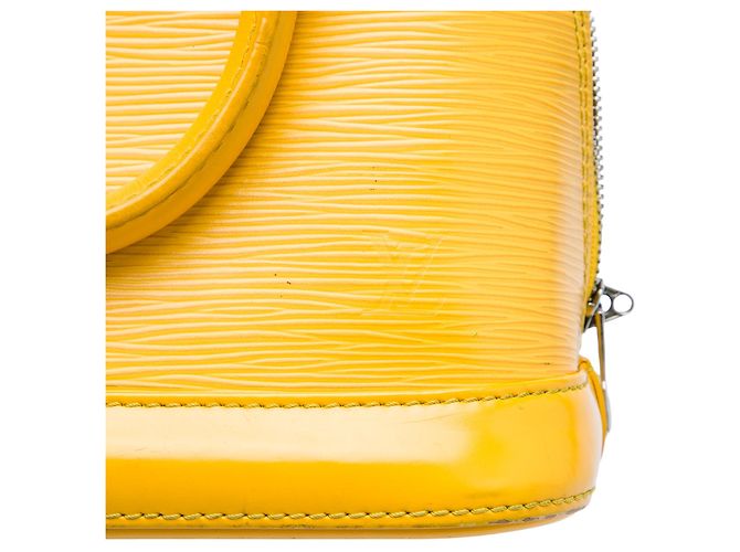 Borsa Louis Vuitton Epi Alma BB Gialla Giallo - vista 5