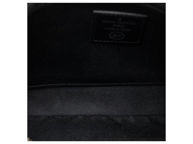 Clutch iPad Louis Vuitton Monogram Eclipse Flash Fragment nera Nero - vista 4