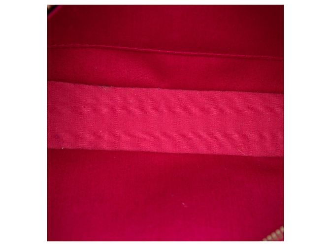Borsa a tracolla Pochette Accessoires in Monogram Vernis rosa Louis Vuitton - vista 4
