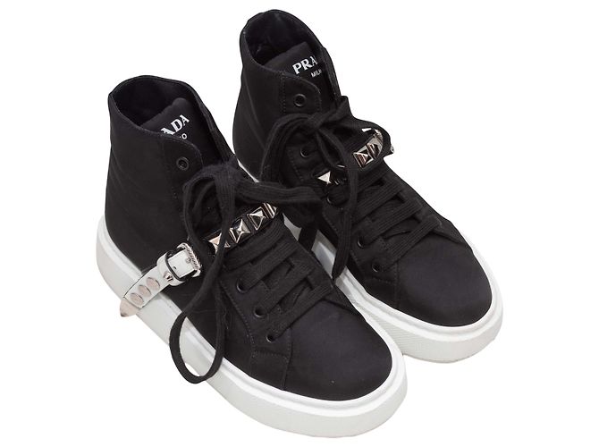 Zapatillas de caña alta de nylon Prada blanco y negro con tira de tachuelas Talla 36.5 - vista 2