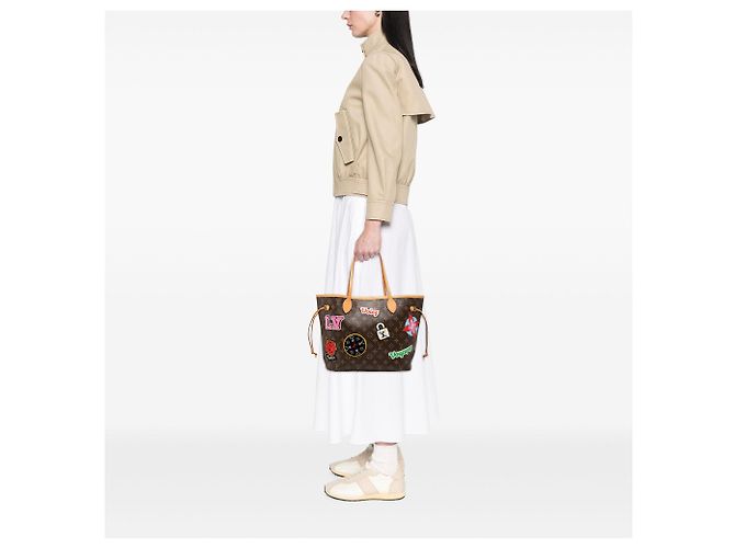 Borsa Tote Louis Vuitton Monogram Patches Neverfull MM marrone - vista 6