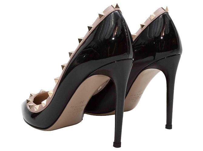 Valentino Garavani Décolleté a punta Rockstud Valentino nero e beige Taglia 38 - vista 4
