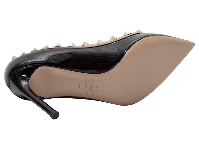 Valentino Garavani Décolleté a punta Rockstud Valentino nero e beige Taglia 38 - vista 5