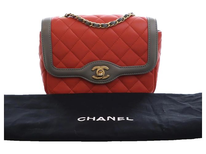 Borsa a tracolla Chanel Mini Quilted Lambskin Two Tone Day Flap rossa Rosso - vista 15