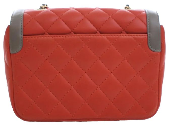 Borsa a tracolla Chanel Mini Quilted Lambskin Two Tone Day Flap rossa Rosso - vista 4
