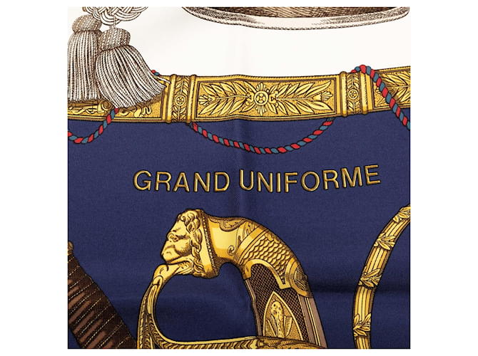 Sciarpa in seta Hermès Grand Uniforme blu 90 Scarves - vista 3