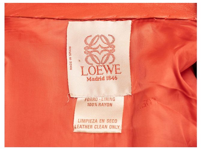 Orangefarbenes Loewe Leder-Set mit Kurzarmblazer und Rock Größe EU 42 - Ansicht 8