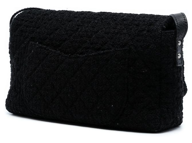 Borsa a tracolla Chanel Jumbo Reissue 2.55 Quilted Tweed Easy Messenger Flap Black Nero - vista 2