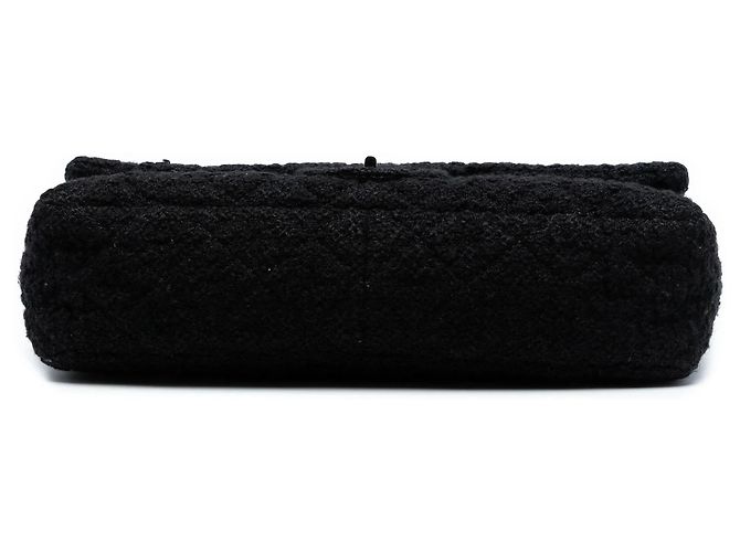 Borsa a tracolla Chanel Jumbo Reissue 2.55 Quilted Tweed Easy Messenger Flap Black Nero - vista 3