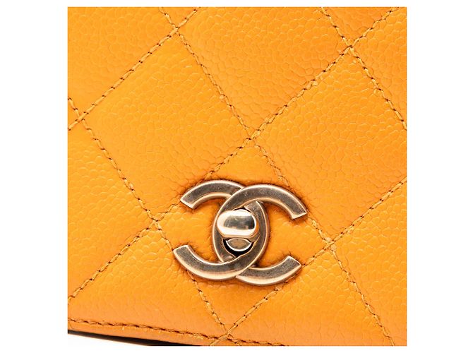 Borsa Chanel Mini Quilted Caviar Orange Carry Around Flap Satchel Arancione - vista 5