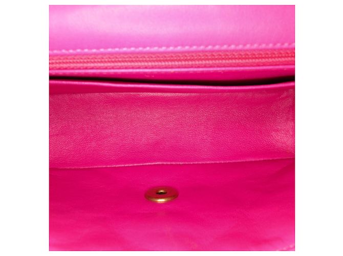 Mini borsa a tracolla Chanel Rectangular Classic Chevron in agnello rosa con patta singola - vista 4