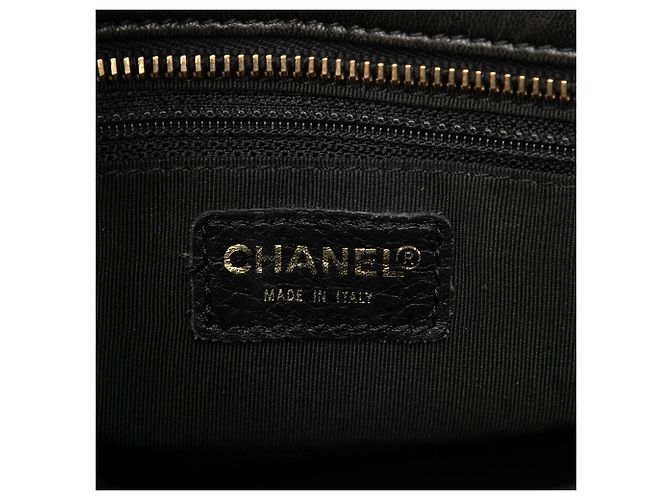 Tote Chanel CC Chocolate Bar in agnello nero - vista 5