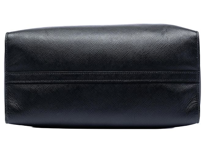 Borsa satchel monochrome in pelle Saffiano nera Prada Nero - vista 3