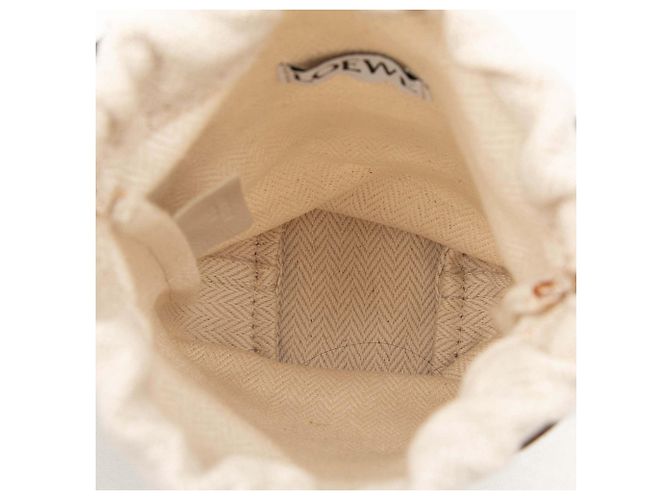 Borsa a tracolla LOEWE Anagram in pelle bianca con tasca sagomata Bianco - vista 4