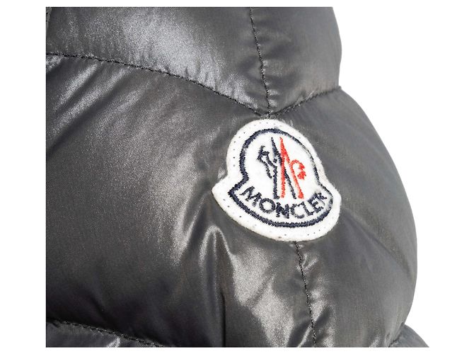 Moncler Steppjacke mit Kapuze, Farbe Charcoal, Designergröße 0 Grau - Ansicht 8