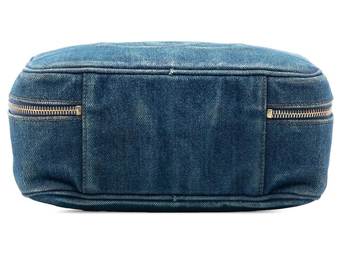 Vanity Beauty case in denim Chanel CC blu - vista 3