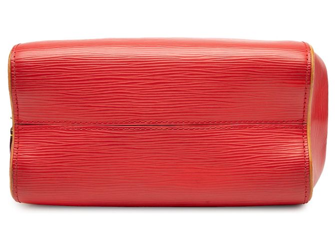 Borsa Louis Vuitton Epi Doc BB rossa Rosso - vista 3