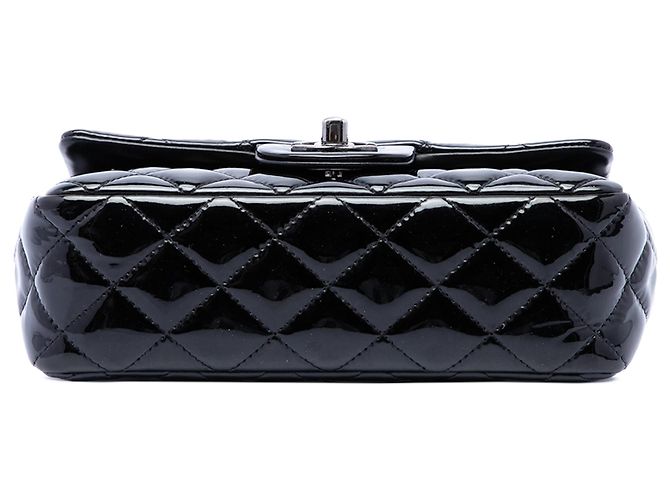 Borsa a tracolla Chanel Mini Rectangular Classic in vernice nera con patta singola Nero - vista 3