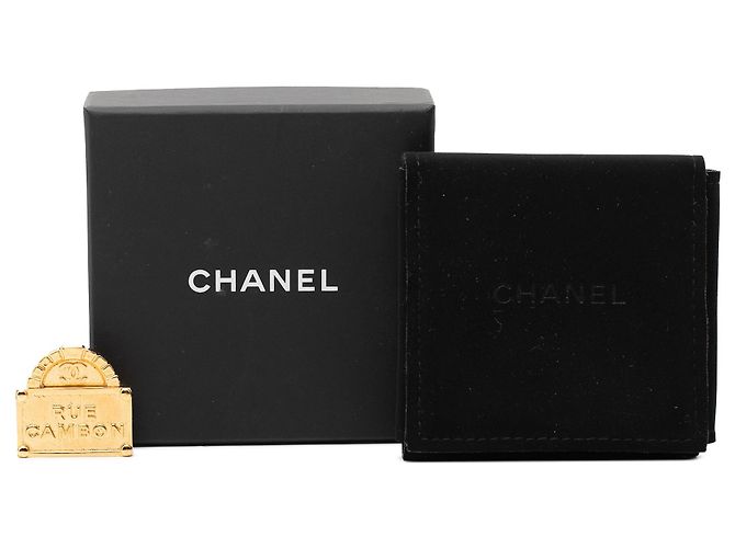 Spilla a cupola Rue Cambon placcata oro Chanel CC Gold D'oro - vista 4