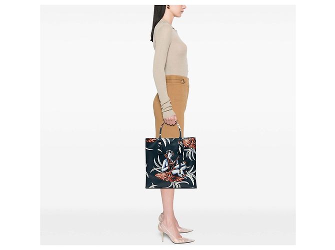 Grüner Prada Saffiano Tote mit Hawaii-Print - Ansicht 6
