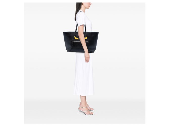 Tote Monster Roll in pelle nera Fendi Nero - vista 6