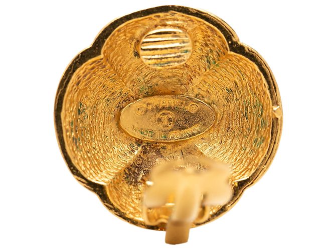 Orecchini a clip dome Camelia placcati oro Gold Chanel CC D'oro - vista 3