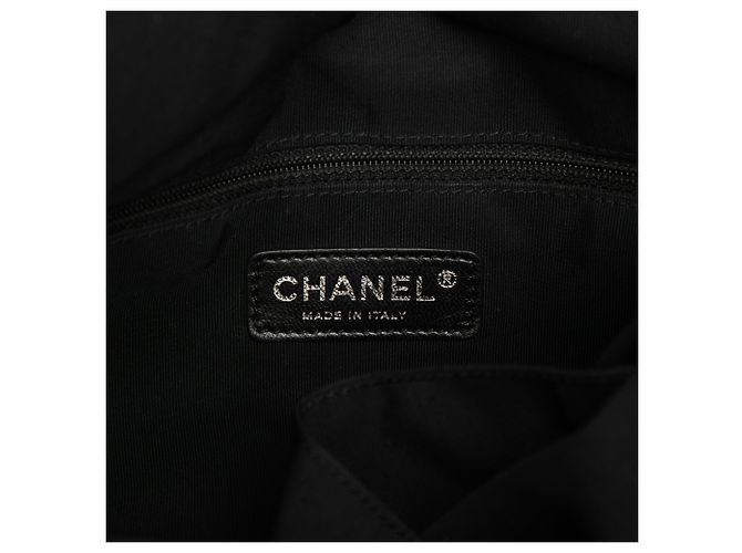 Tote Bon Bon em denim acolchoado Chanel cinza, tamanho Medium - vista 5