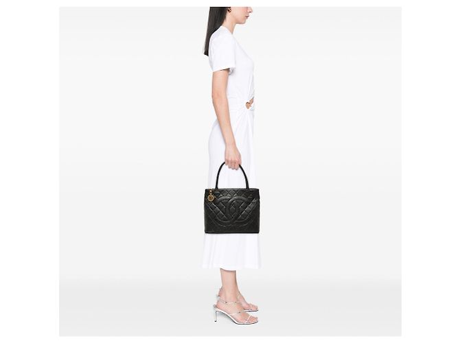Tote Chanel Caviar Medallion nero - vista 7