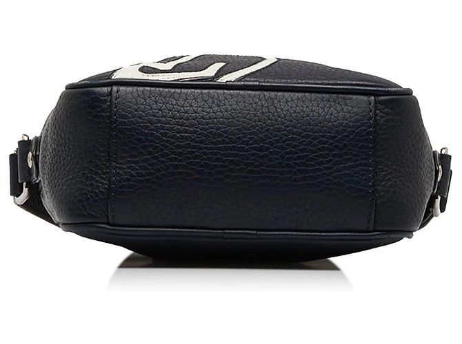 Louis Vuitton Taurillon Danube LV Circle PM blu - vista 4