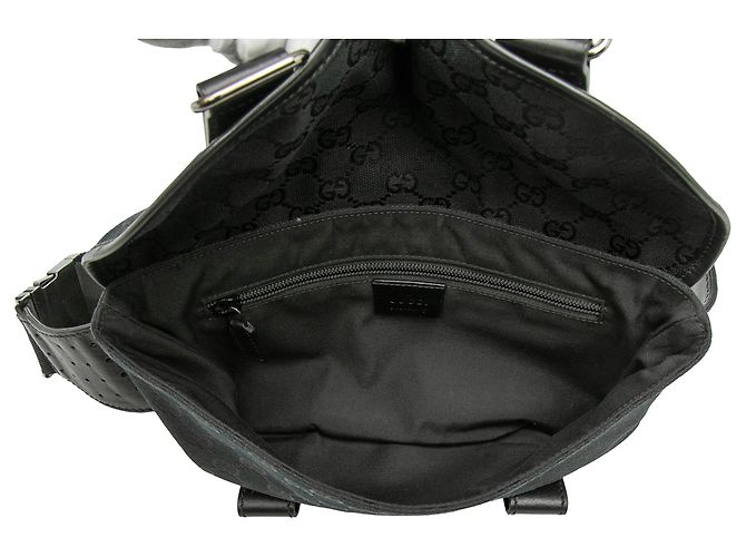 Borsa a tracolla Gucci GG Canvas nera Nero - vista 4