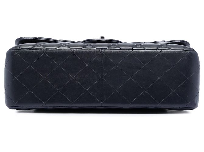 Borsa a tracolla Chanel Jumbo Classic in agnello blu con doppia patta - vista 3