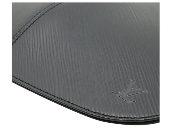Borsa a tracolla Louis Vuitton Epi Demi Lune nera Nero - vista 3