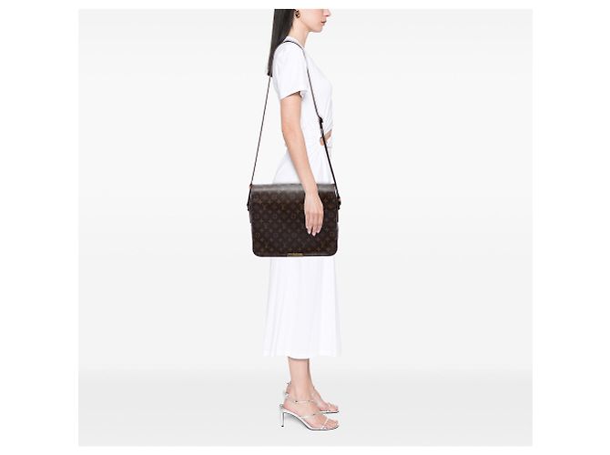 Borsa a tracolla Louis Vuitton Monogram Abbesses marrone - vista 6