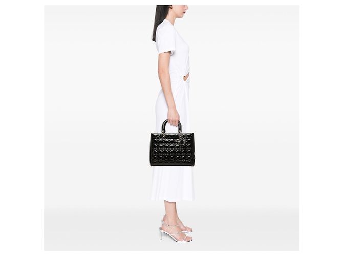 Borsa Lady Dior Large in vernice Cannage nero - vista 7