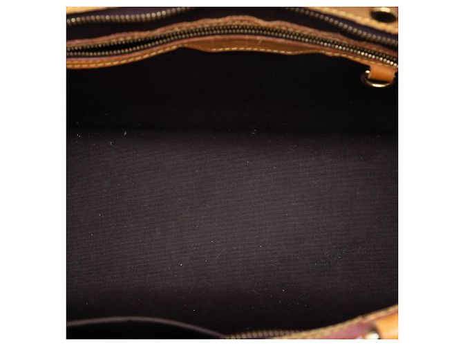 Borsa Louis Vuitton Monogram Vernis Brea PM viola Porpora - vista 4