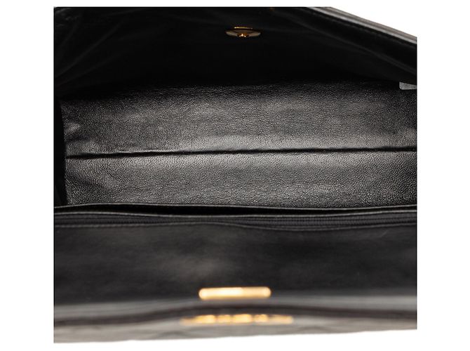 Borsa a tracolla Chanel Small Square Quilted Lambskin Straight Single Flap nera Nero - vista 4