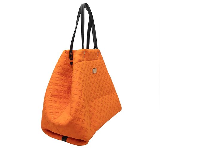 Tote MM in neoprene goffrato Louis Vuitton Arancione e Nero - vista 2
